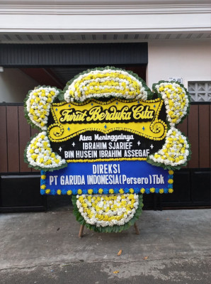 Papan Bunga Duka di Raba